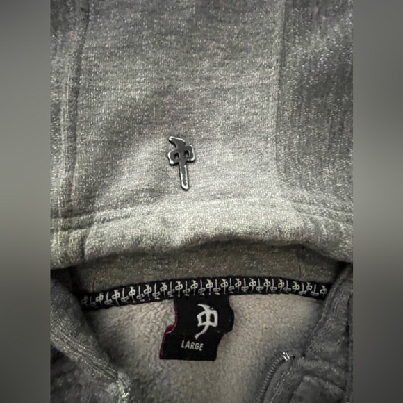 Mens RDS sweater size L excellent used condition worn couple times - Picture 5 of 6